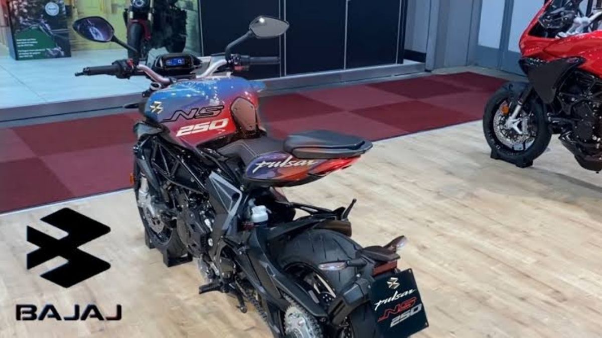 Bajaj Pulsar NS250