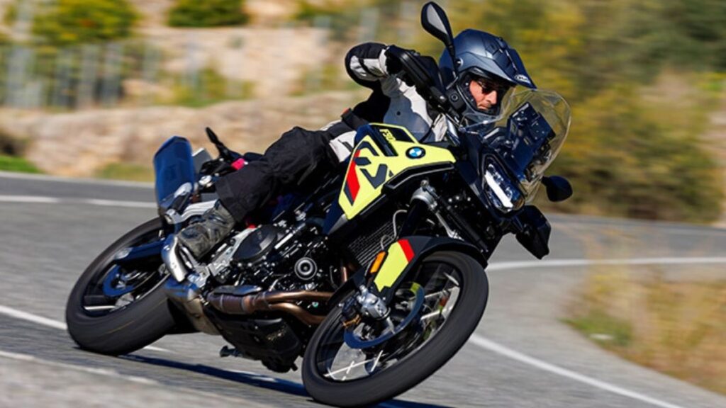 BMW F 900 GS
